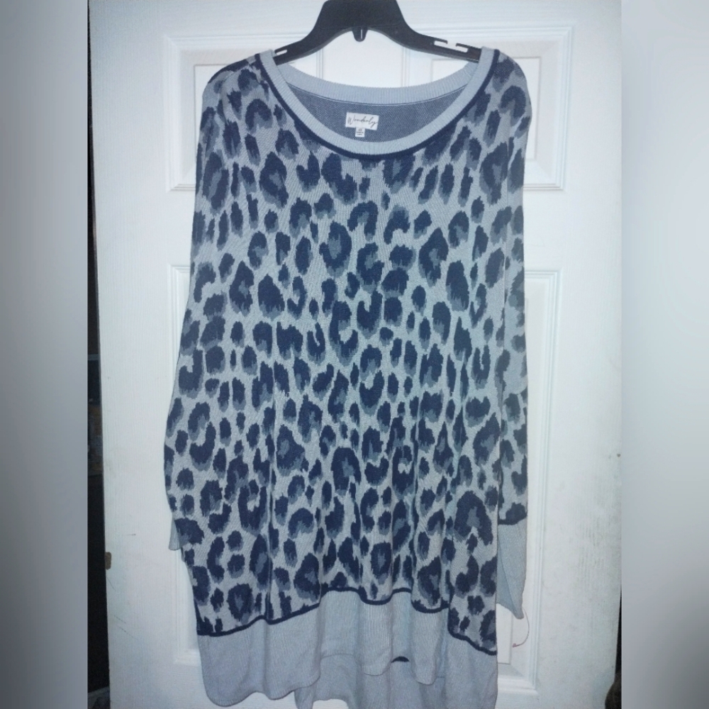 Ladies Wonderly sz 4x sweater